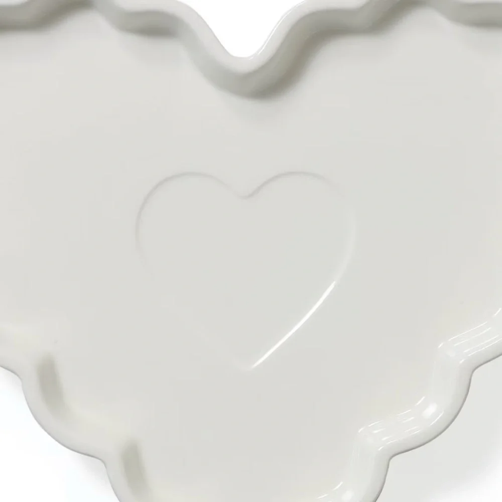 White Scalloped Ceramic Heart Tray - Bullseye's Playground